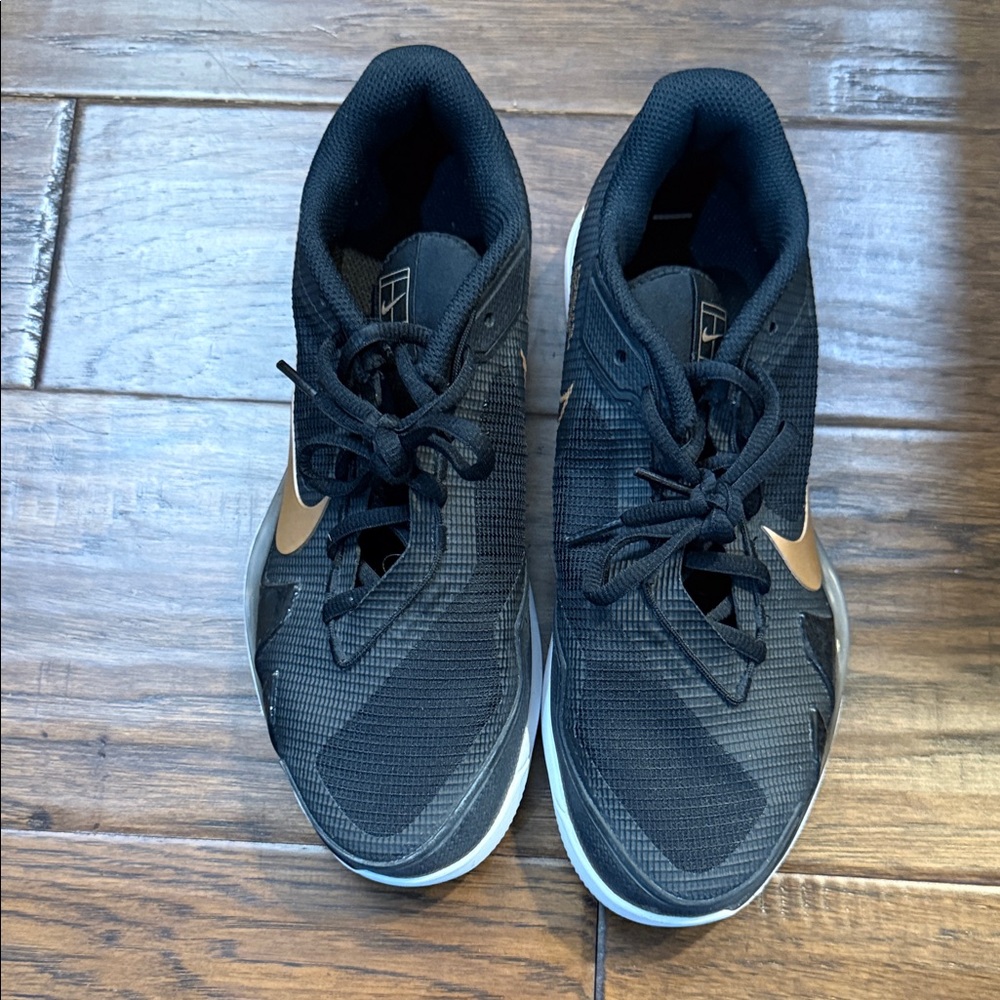 Women’s Nike Vapor Black and Gold Tennis Shoes